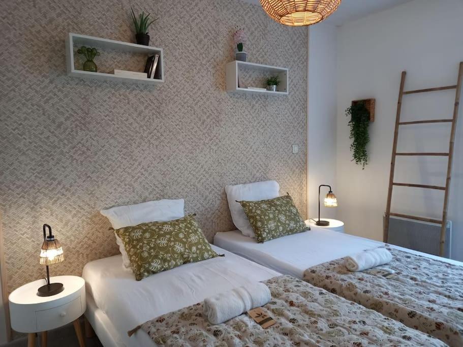 אביניון Appartement 8 Personnes En Face Des Remparts Climatise Avec Terrasse Et Parking מראה חיצוני תמונה