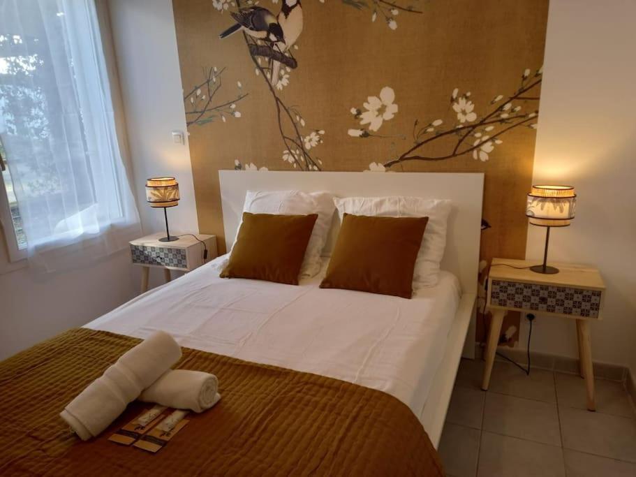 אביניון Appartement 8 Personnes En Face Des Remparts Climatise Avec Terrasse Et Parking מראה חיצוני תמונה